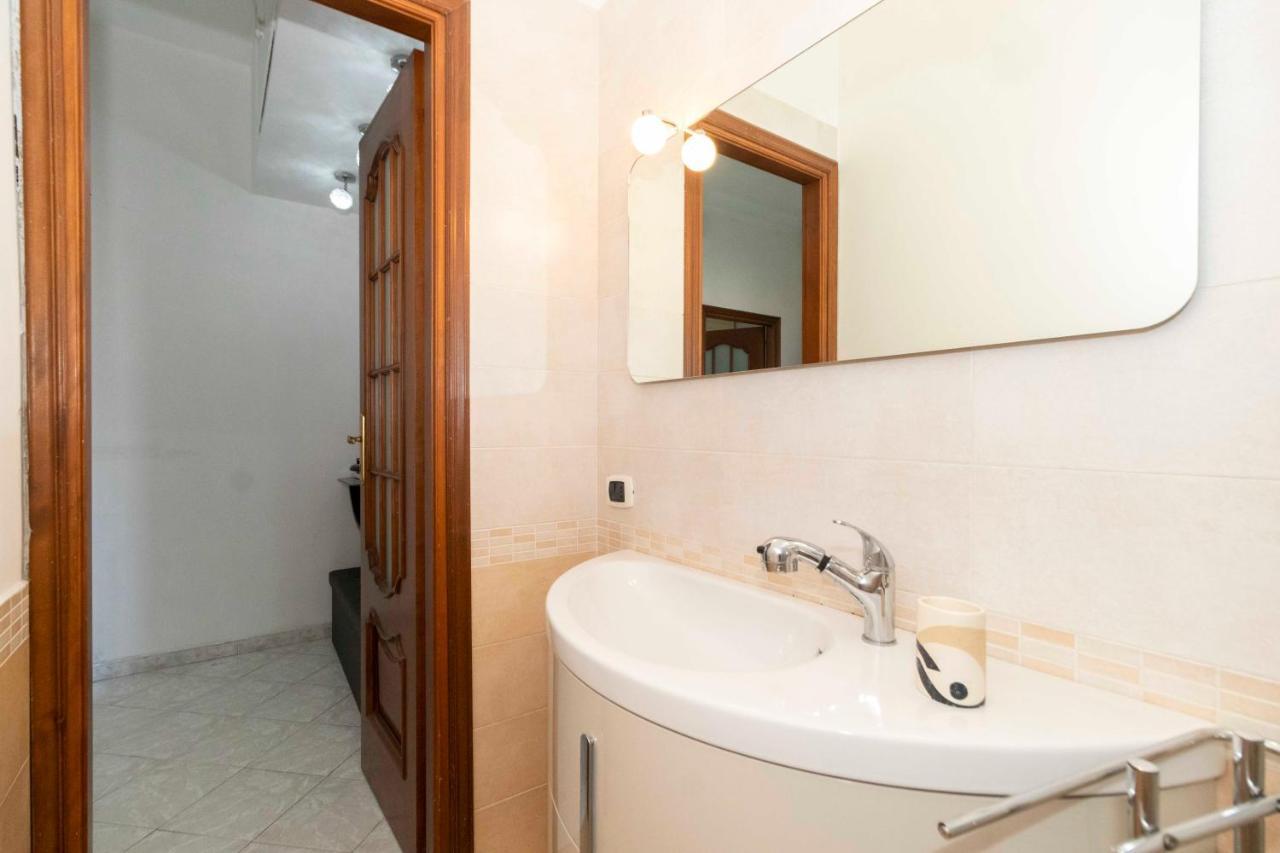 Mm Bengasi Modern Apartment Turin Luaran gambar